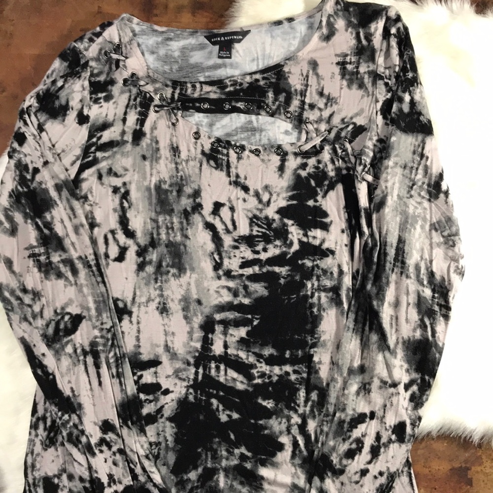 Tie dyed Rock & Republic long sleeve top